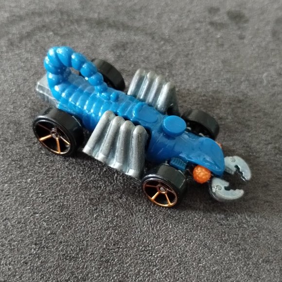 Hot Wheels Mattel Blue Eevil Weevil - Picture 4 of 7
